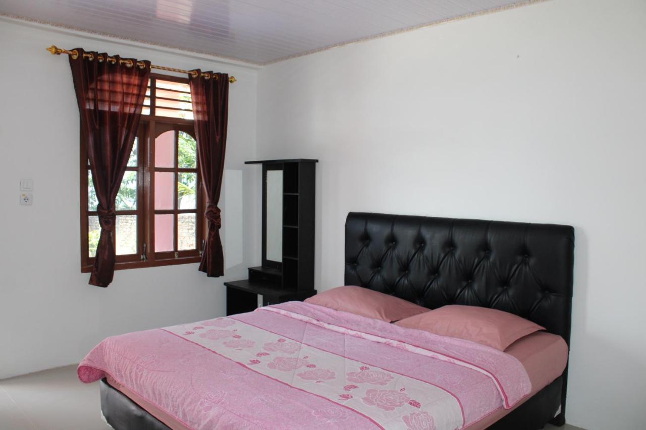 Hotel Barbara Tuk Tuk Luaran gambar