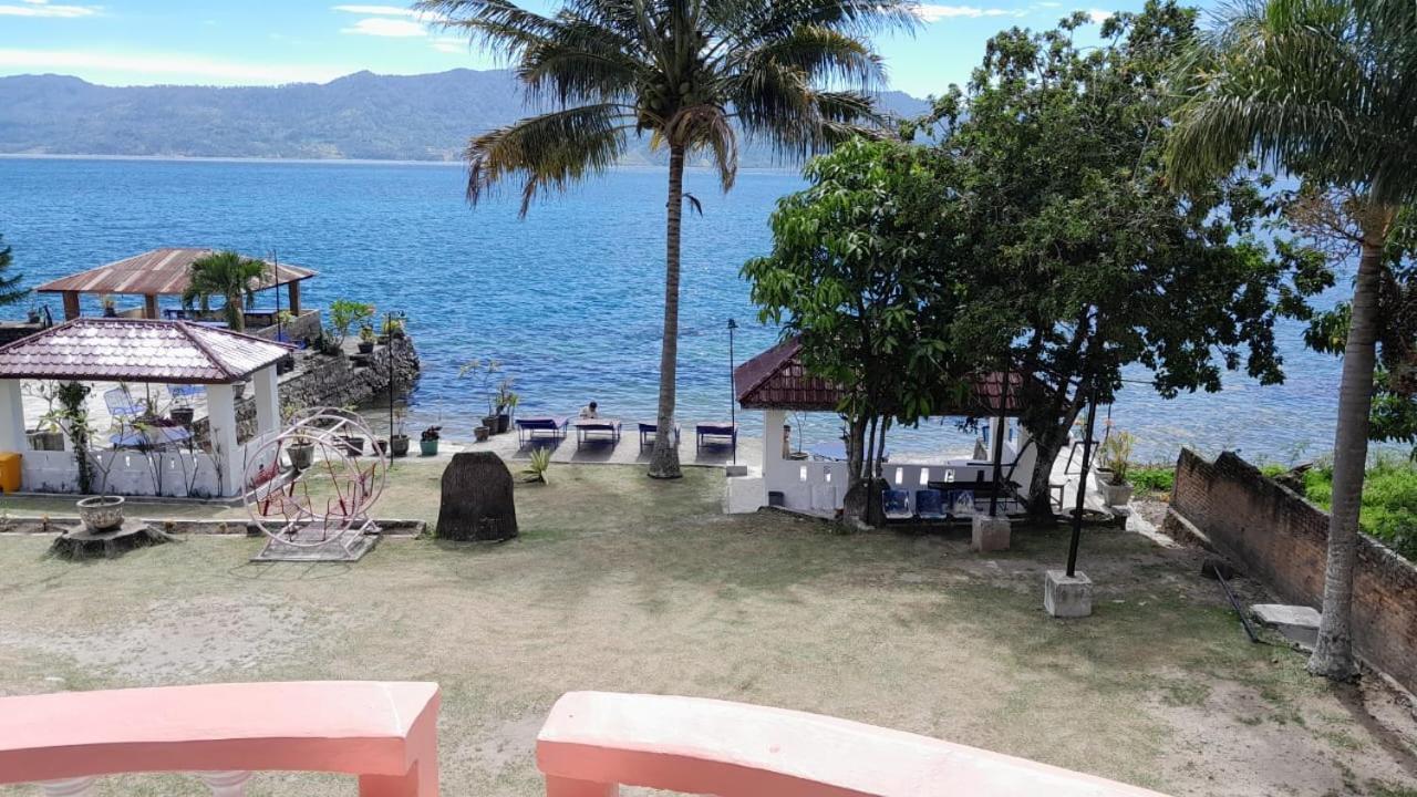 Hotel Barbara Tuk Tuk Luaran gambar